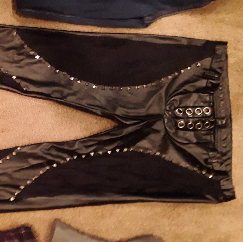 Leather && lace pants